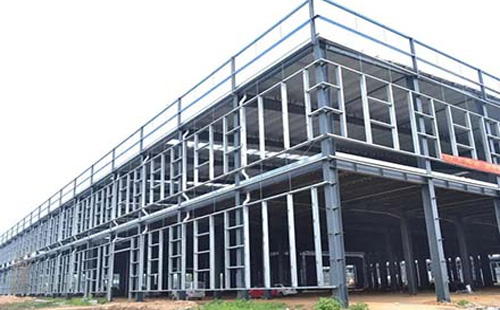 新城镇新城镇新城镇钢结构厂房设计中的荷载与结构选型要点